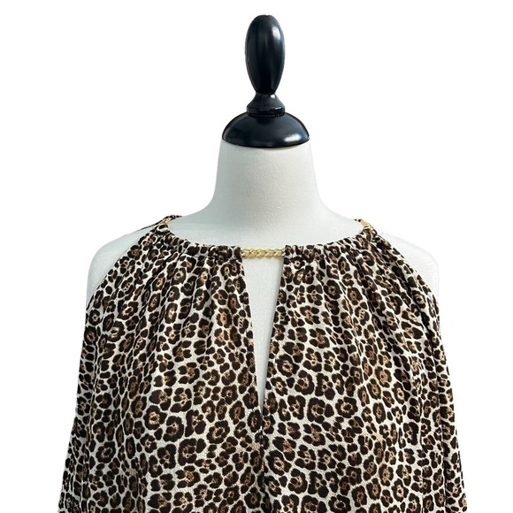 MICHAEL KORS (NWOT) COLD SHOULDER TOP, WITH CHAIN SIZE L - Picture 11 of 12